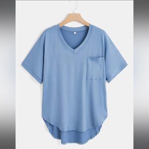 SHEIN Essnce Plus Solid Pocket Front High Low Curved Hem Tee